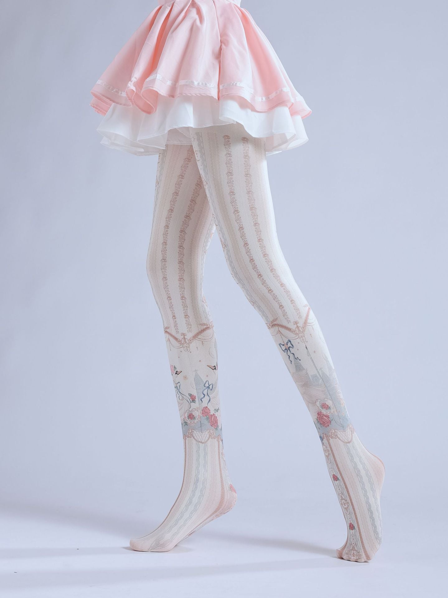 Gorgeous patterned white pantyhose-Grainvity