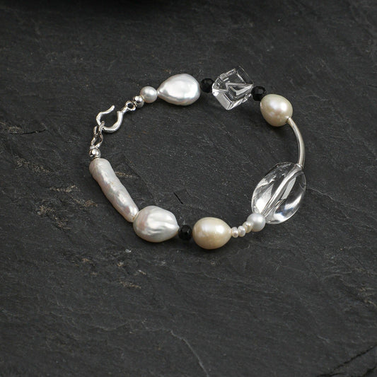 Baroque Pearl_White Crystal Bracelet