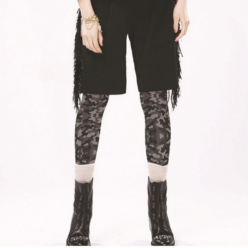 Camouflage Print tights