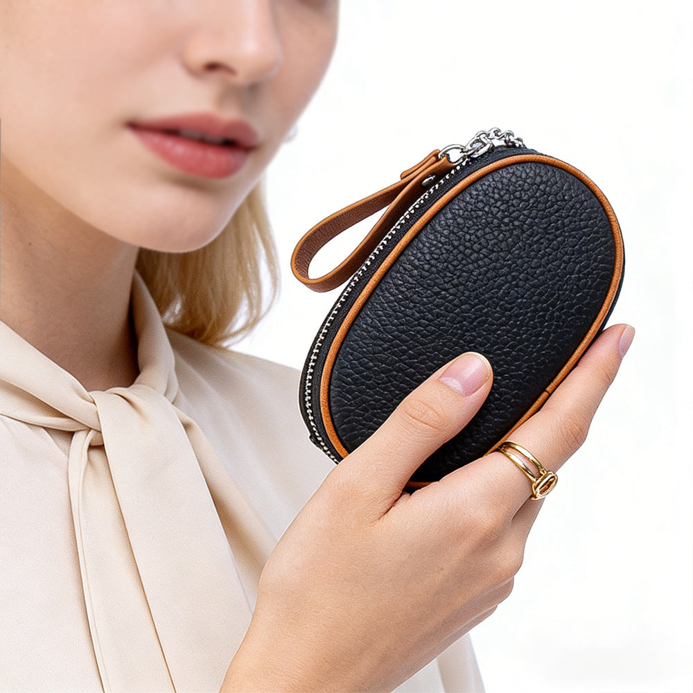 Colour-Contrast Leather Keychain Wallet – Mini Cowhide Coin & Card Bag