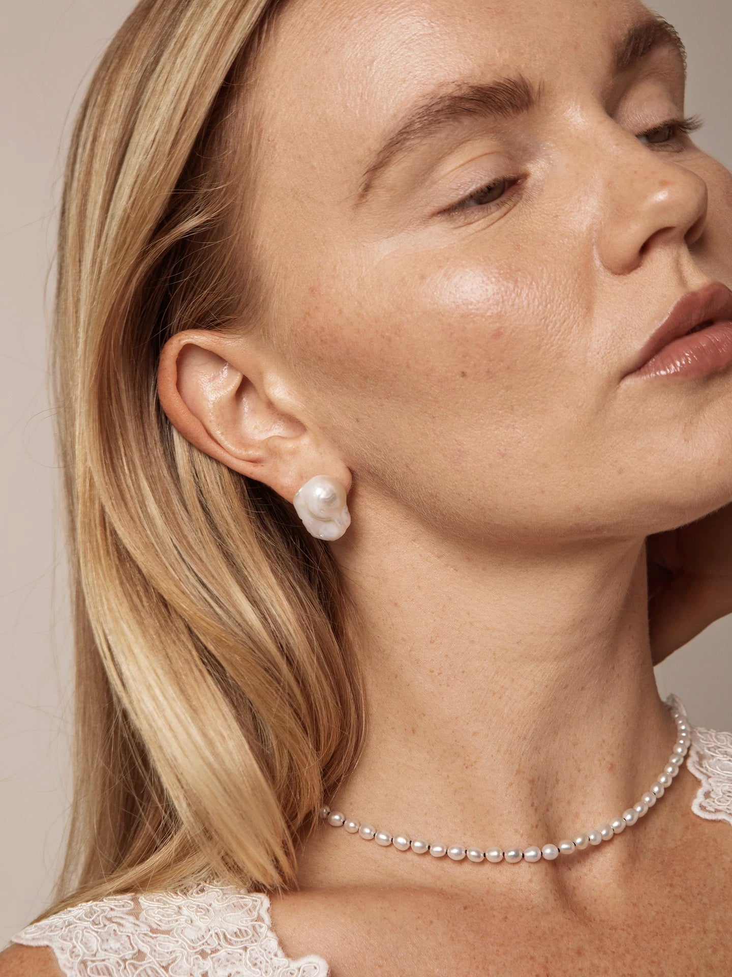 Natural Freshwater Pearls Baroque Earring