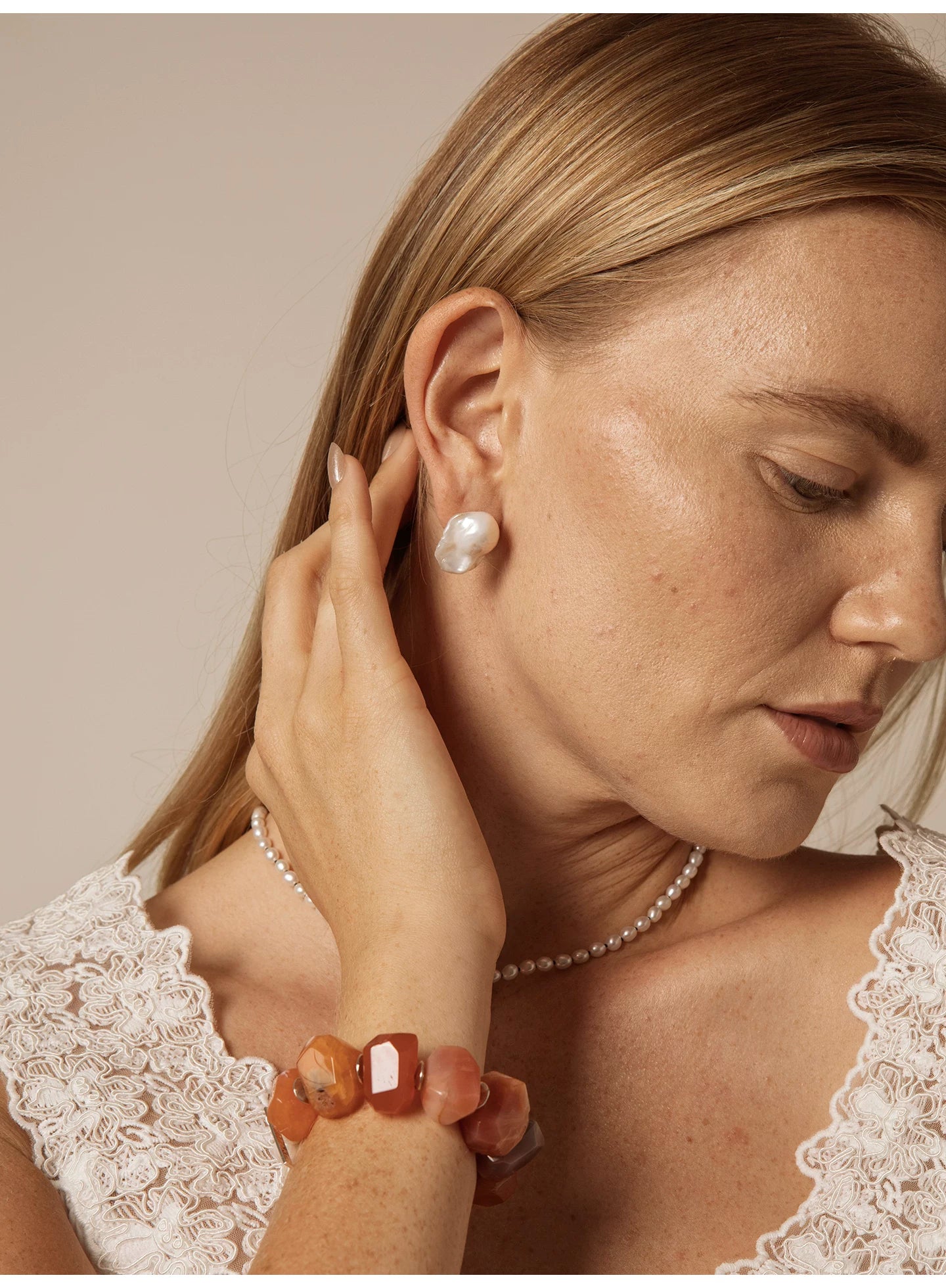 Natural Freshwater Pearls Baroque Earring