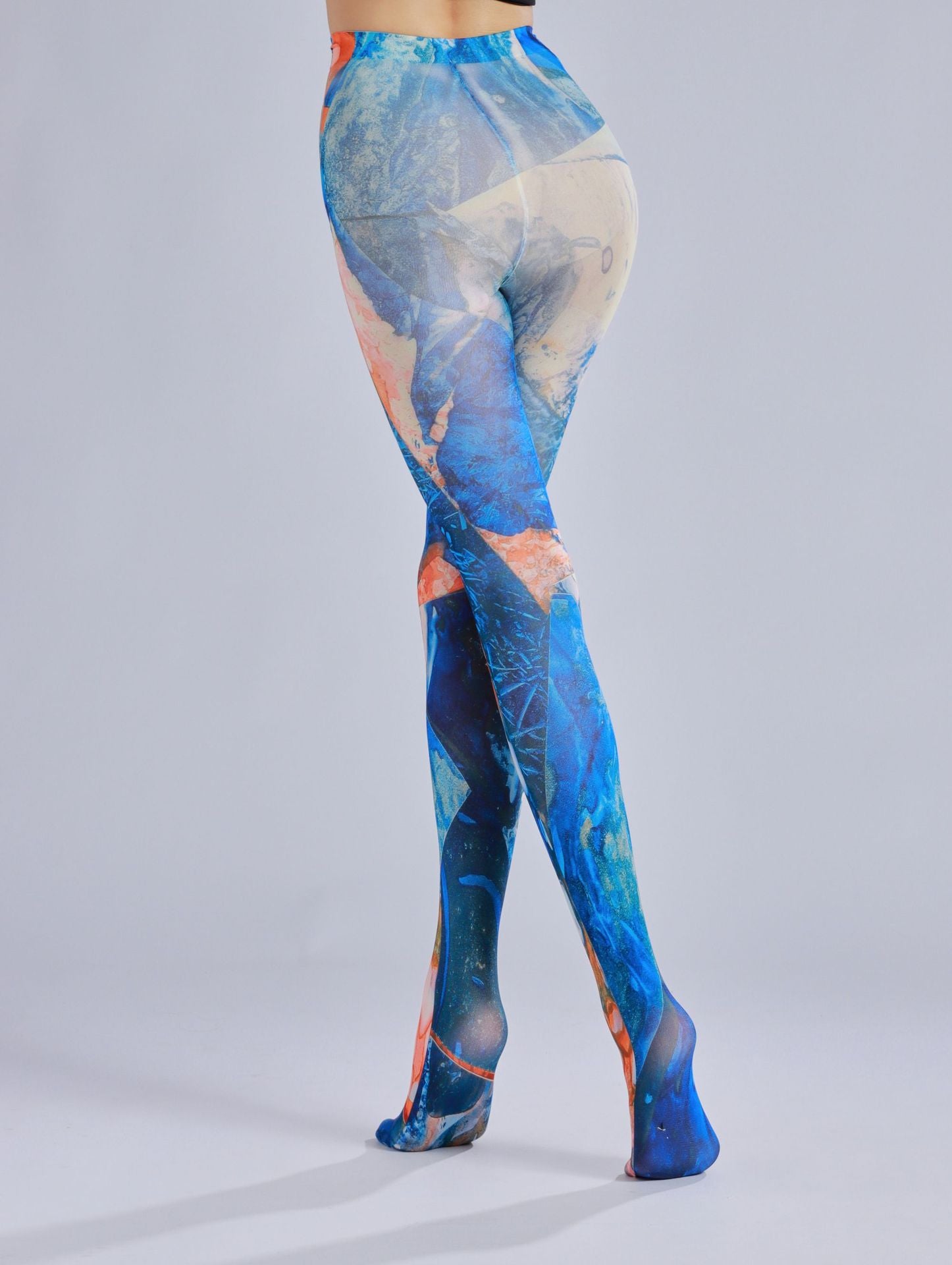 Ocean Patterned Women Tights with high elasticity and compression,shaping fit and ideal for weddings, parties, ethnic outfits, and street fashion