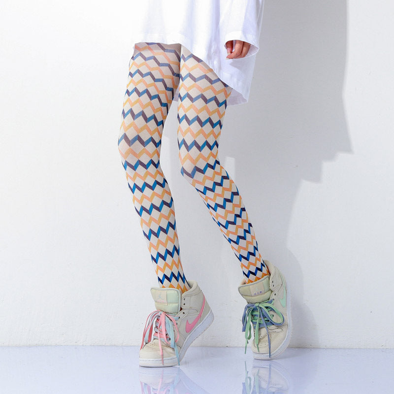 Pop Wave Plaid Print Tights