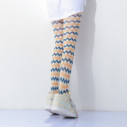 Pop Wave Plaid Print Tights