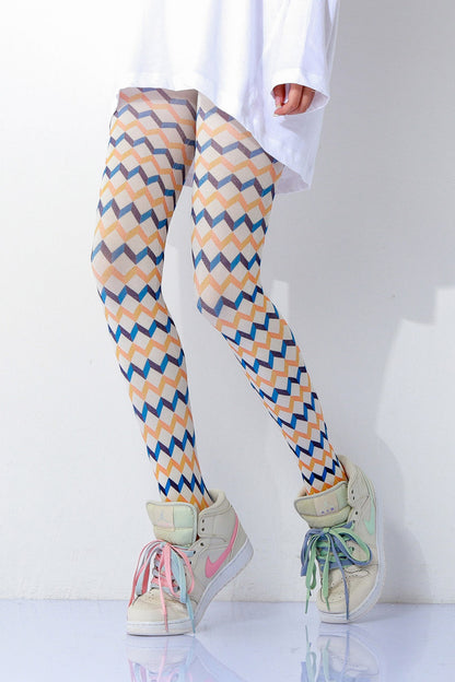 Pop Wave Plaid Print Tights