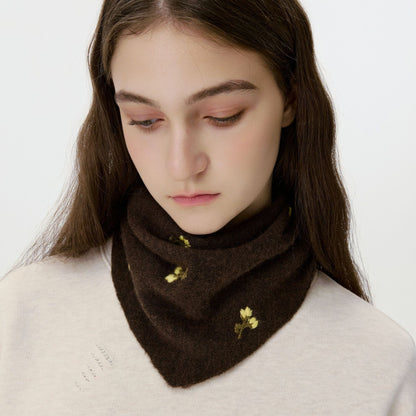 Women Knitted Headscarf Floral Embroidery