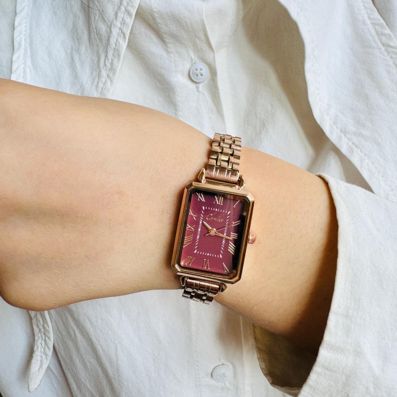 Women Tank rose gold watch