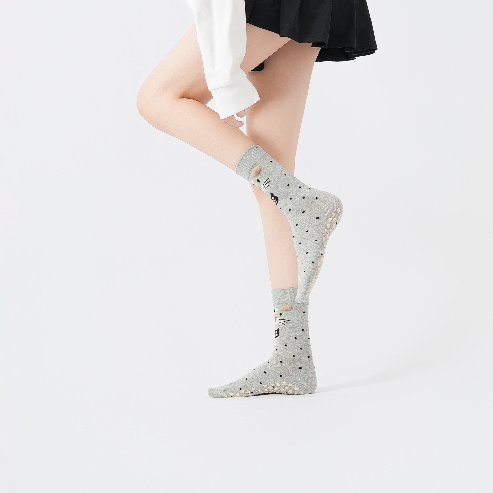 Cute Cat Polka Dot Yoga Socks-Grainvity
