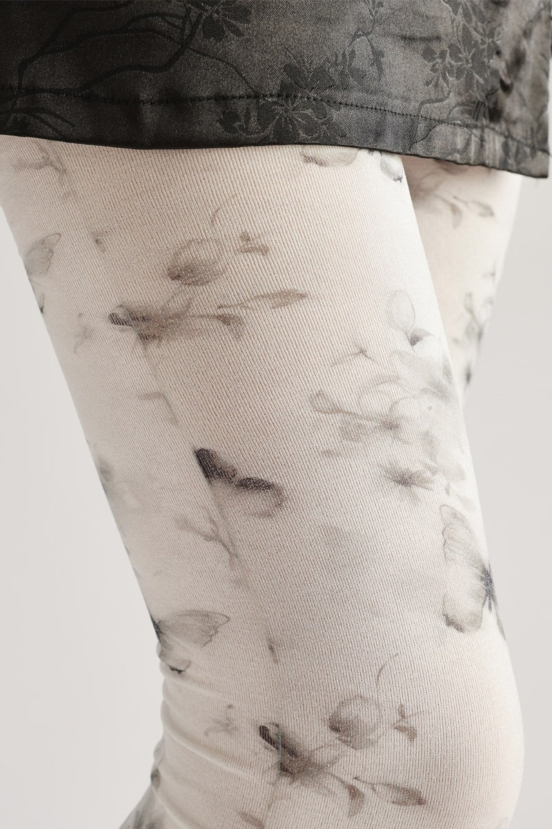 Elegant Butterfly Women Tights with high elasticity and compression,shaping fit and ideal for weddings, parties, ethnic outfits, and street fashion