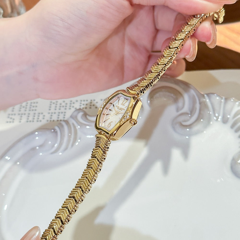 Elegant Gold-Tone Quartz Watch with Mother of Pearl Dial