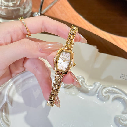 Elegant Gold-Tone Quartz Watch with Mother of Pearl Dial