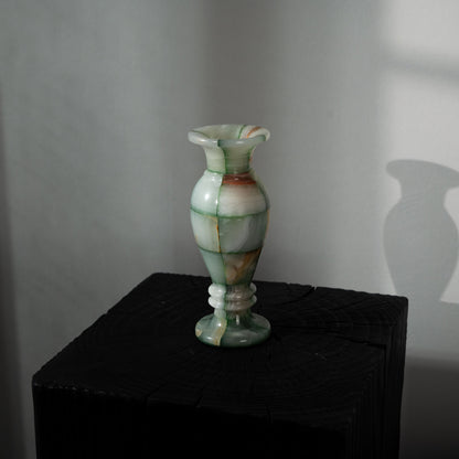 Natural Green Checkered Jade Vase-Grainvity