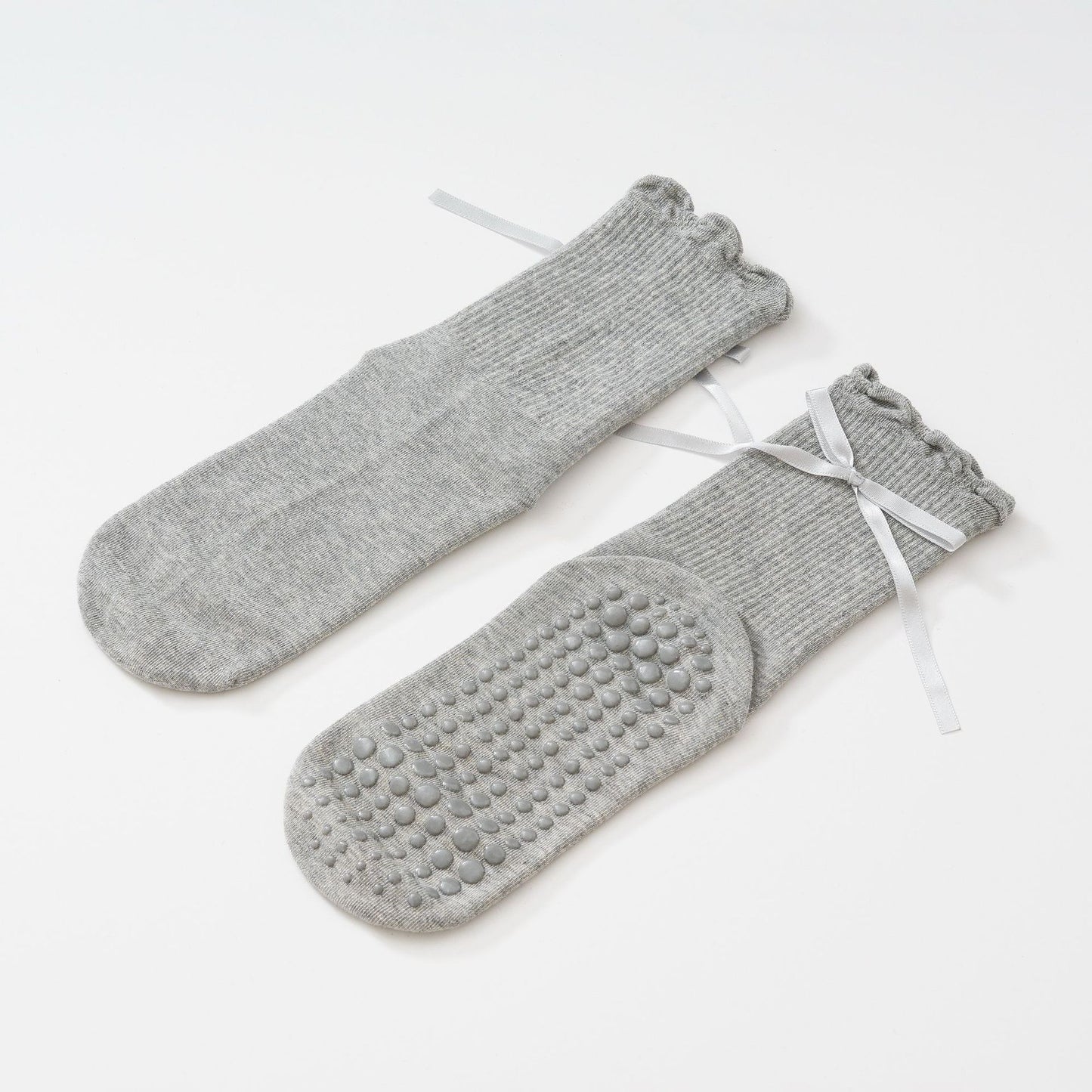 Ruffle Tied Non-Slip Socks-Grainvity