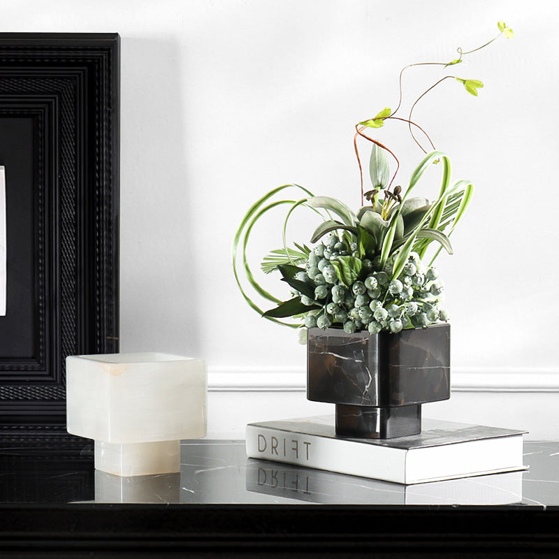 Square Marble Art Vase Small-Grainvity