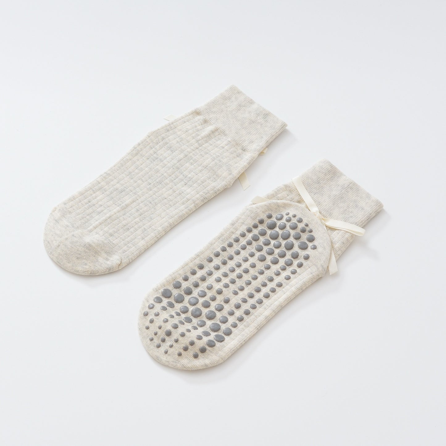 Thin Bow Ribbon Yoga Socks-Grainvity