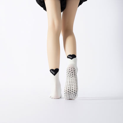 Thin Breathable Heart Yoga Socks-Grainvity