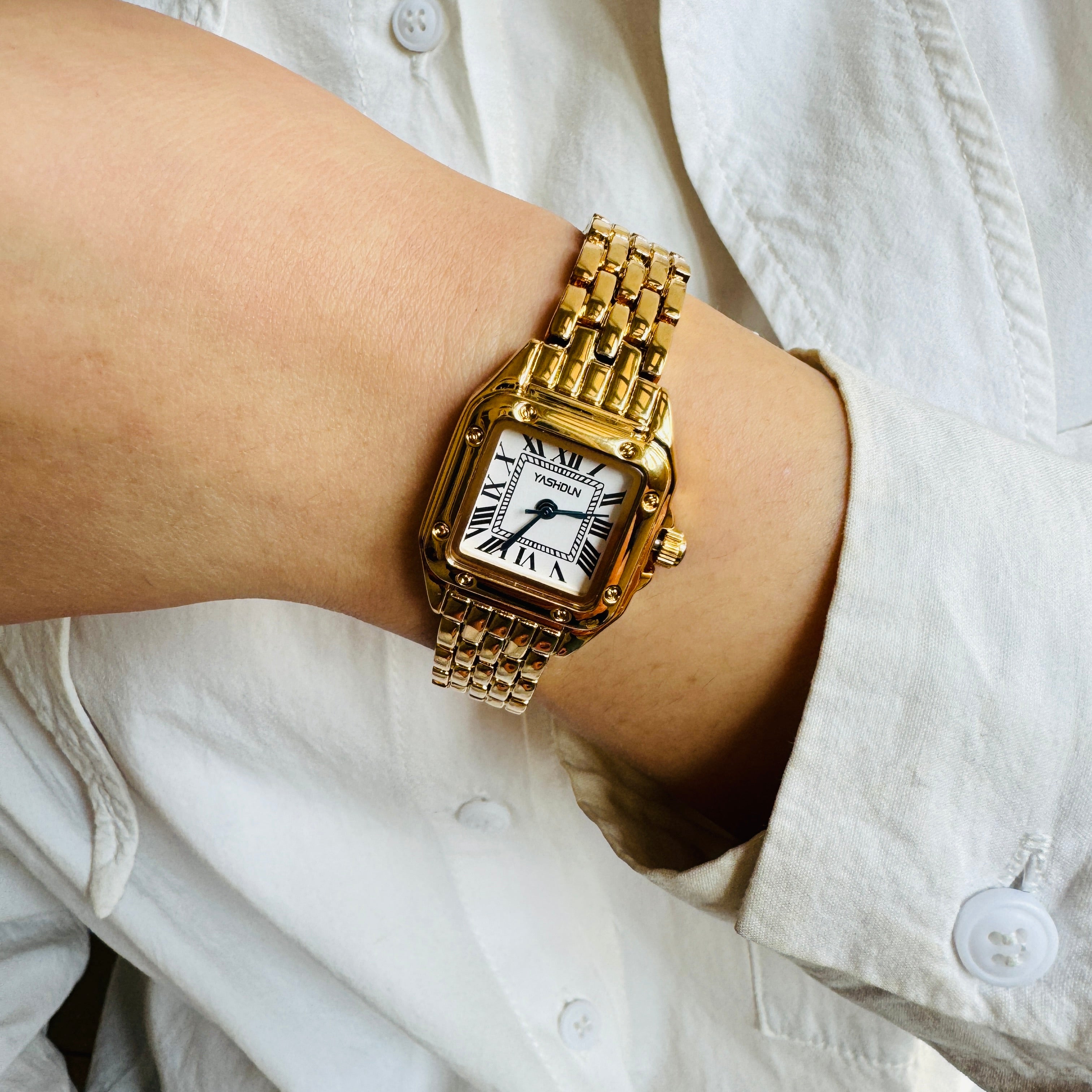 women gold Watch square